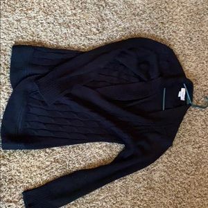 Woman’s black Sweater cardigan long sleeves